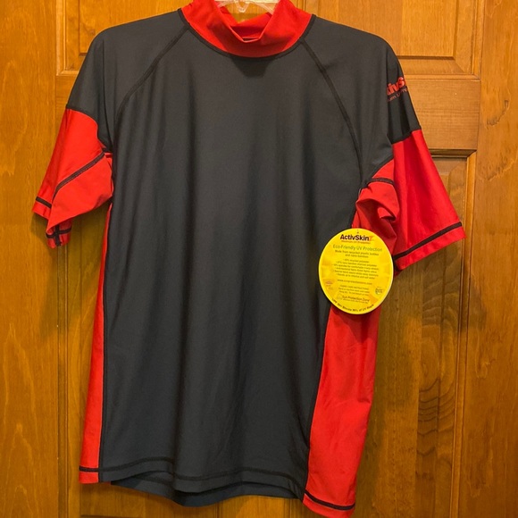 ActivSkinz Unisex Short Sleeved Athletic shirt - Picture 1 of 9